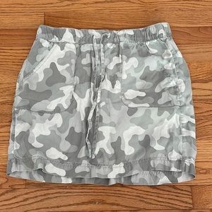Camo skort